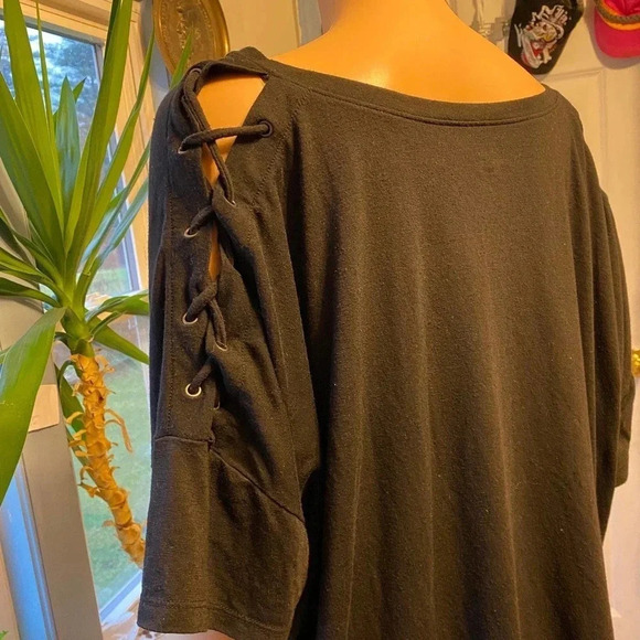 So Relaxed Soft and Comfortable Top Women Plus Size 2X - Picture 5 of 5